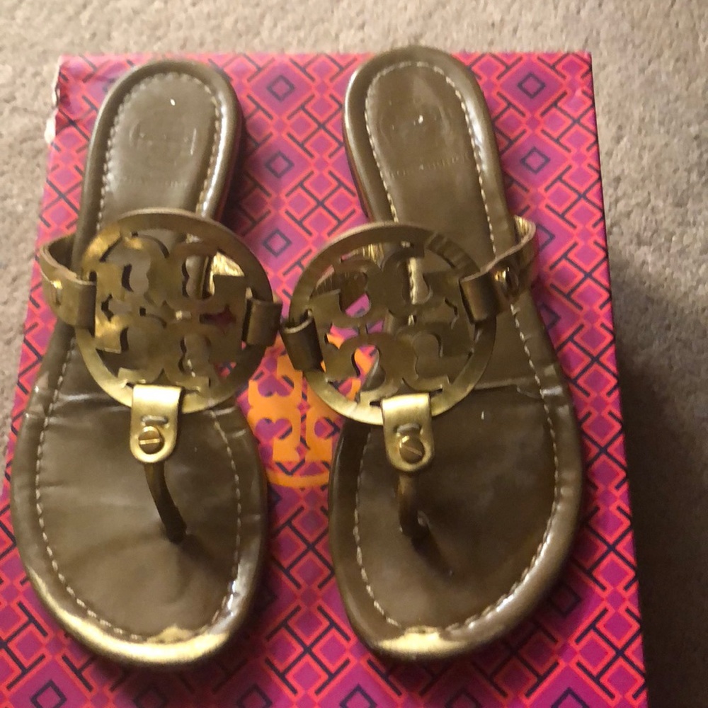 Tory Burch size 6